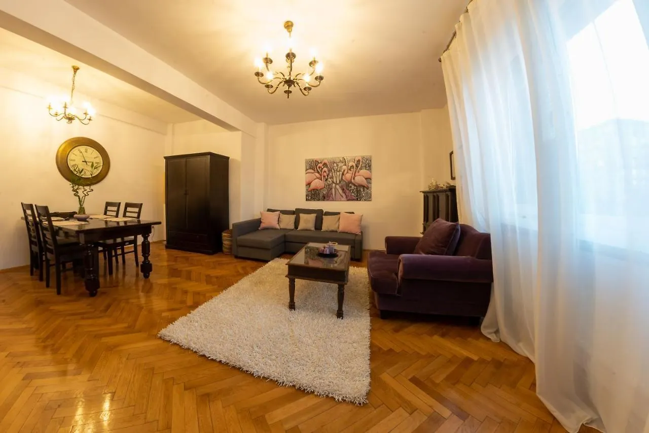 Rare Vintage 1Br Apt W Balcony & Self Check In Apartment Bucharest 0*,