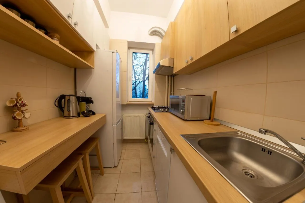 Rare Vintage 1Br Apt W Balcony & Self Check In Apartment Bucharest 0*,  Romania